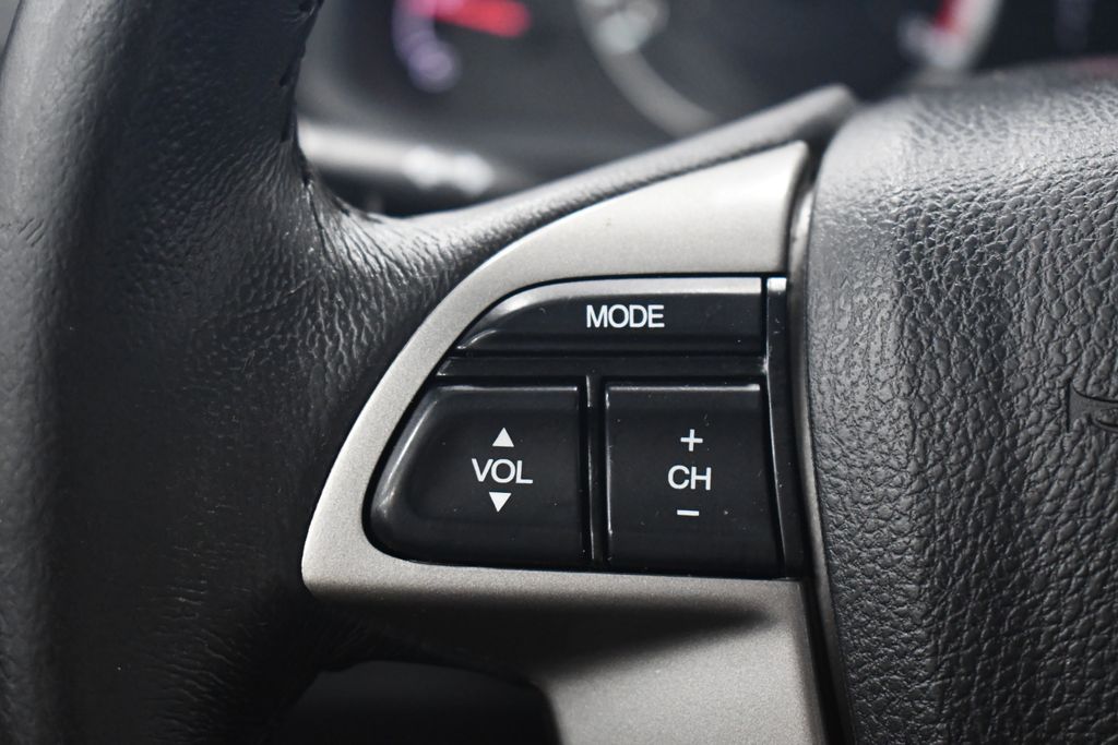 Thumbnail: 2011 Honda Accord - 21