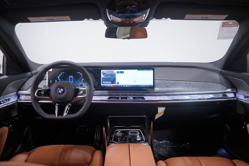 2025 BMW 7 Series 740i 10