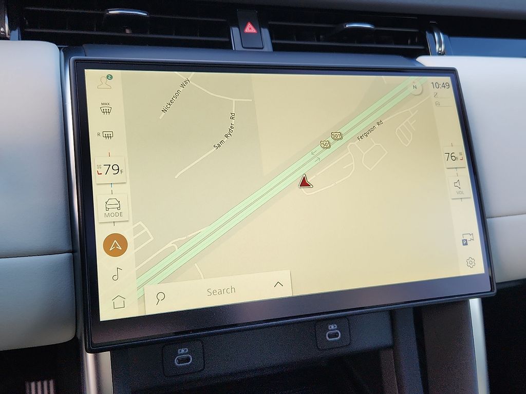 Thumbnail: 2025 Land Rover Discovery Sport - 17