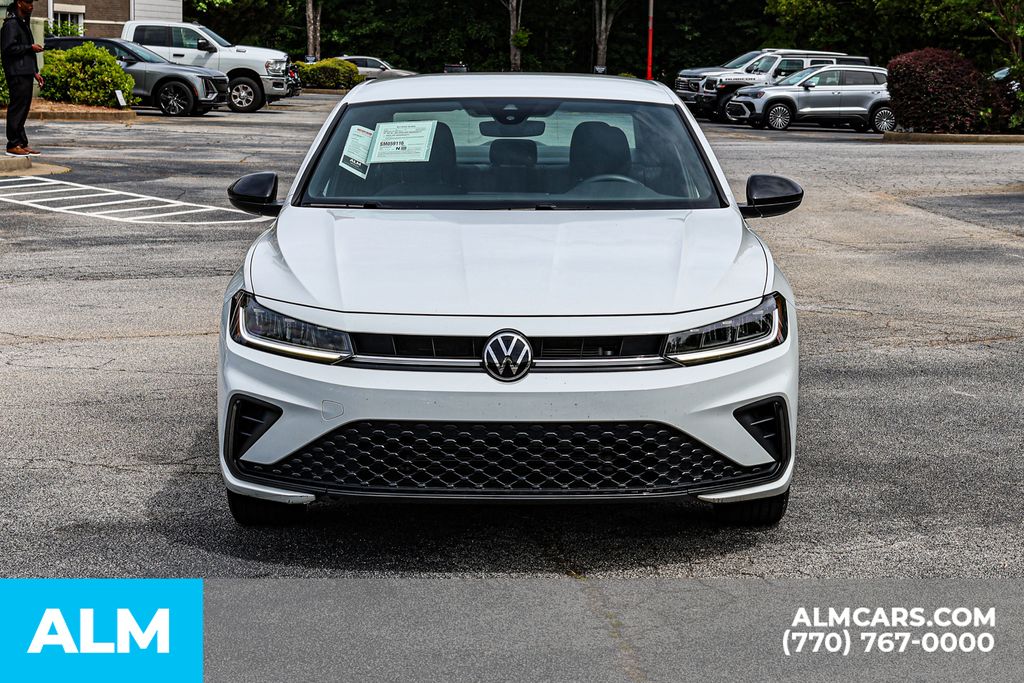 Used 2025 White Volkswagen 1.5T Sport image 11
