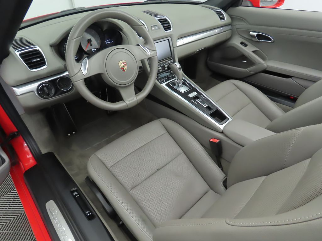 Thumbnail: 2013 Porsche Boxster - 4