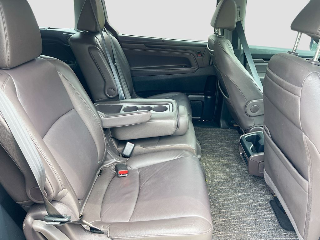 Used 2023 Silver Honda Touring image 30