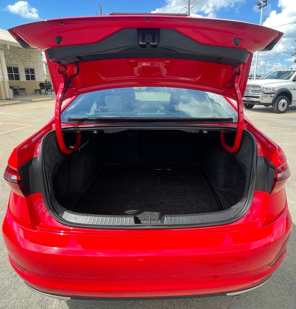 2019 Volkswagen Jetta 1.4T SE - 11