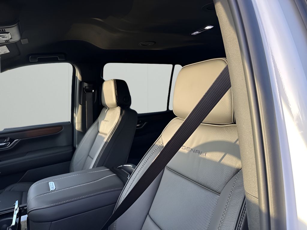 New 2026 White GMC Denali image 27