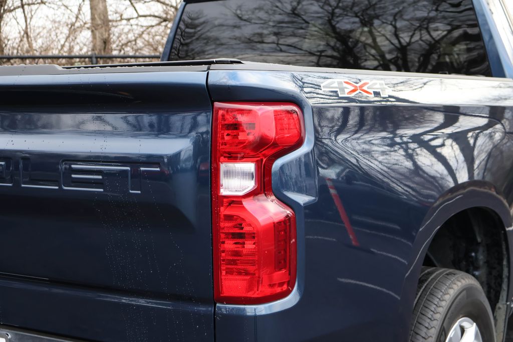 2022 Chevrolet Silverado 1500 LT 7