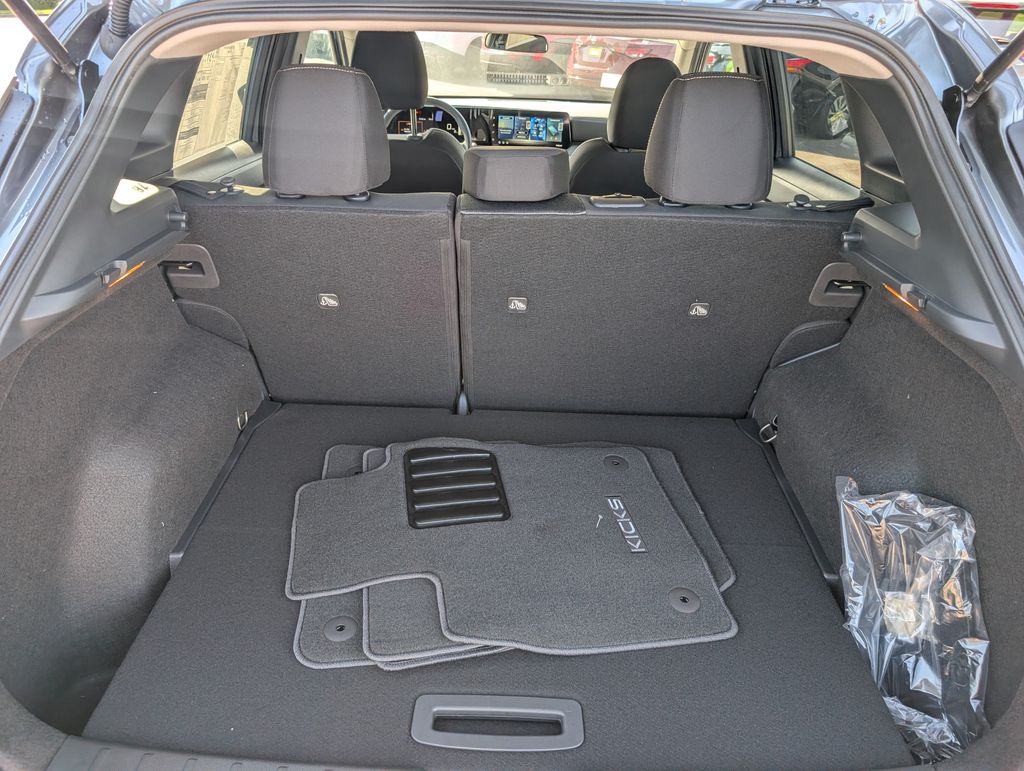 New 2026 Nissan Kicks SUV