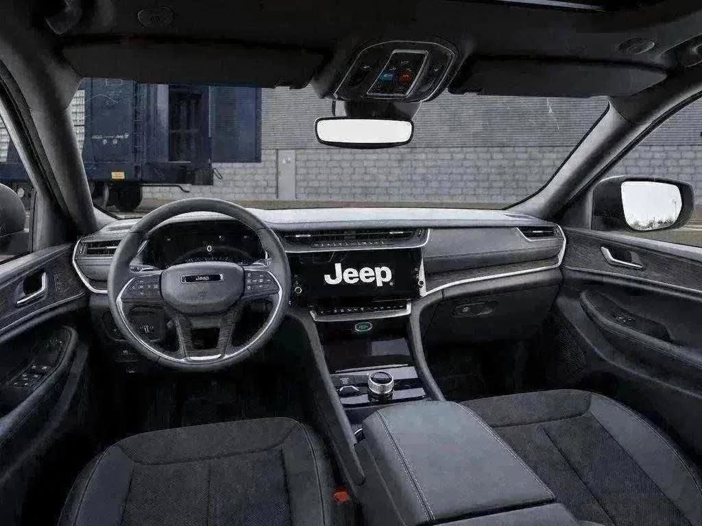 New 2026 Jeep Grand Cherokee SUV