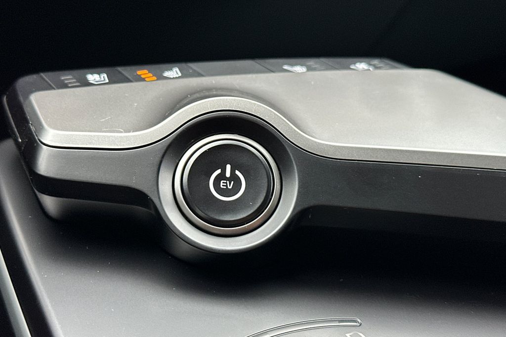 new 2025 Kia EV6 car, priced at $52,930