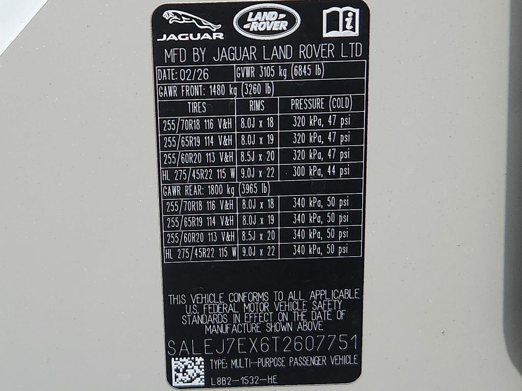 Thumbnail: 2026 Land Rover Defender - 10