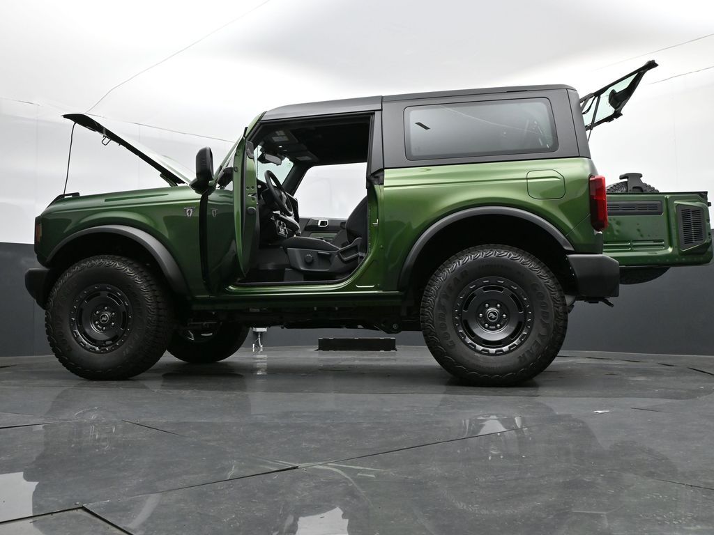 2025 Ford Bronco 