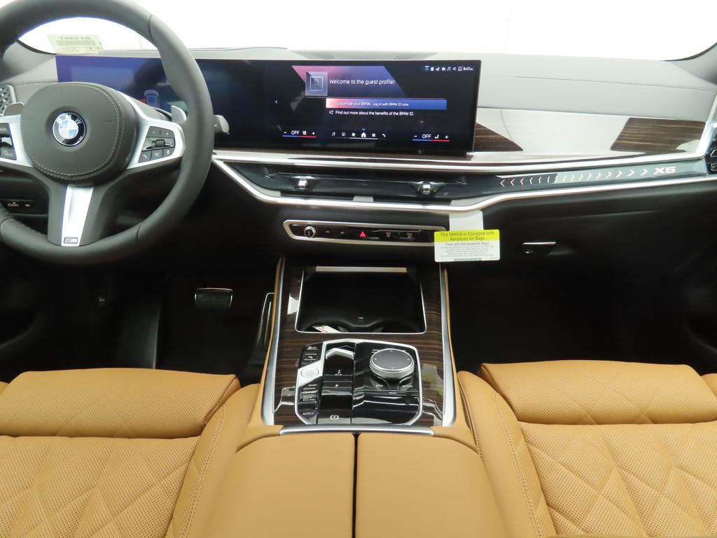 Thumbnail: 2026 BMW X5 - 13