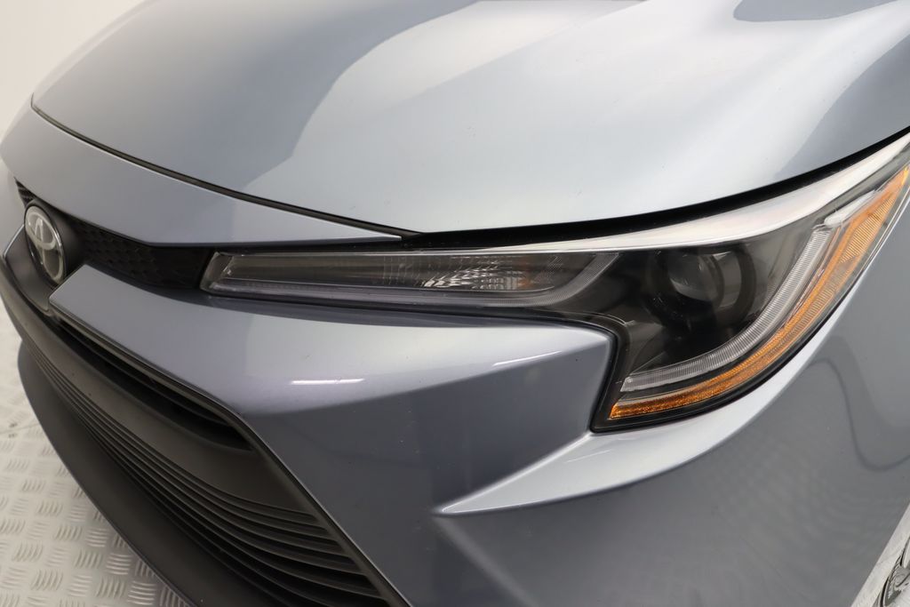 Thumbnail: 2023 Toyota Corolla - 3