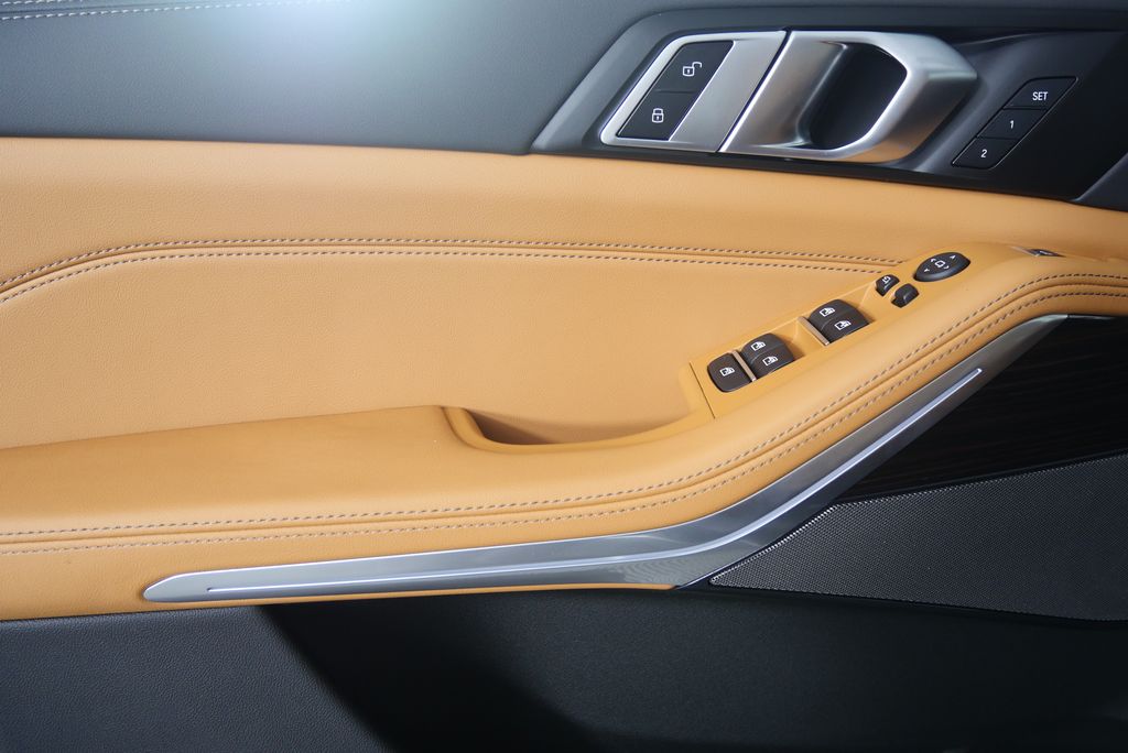 Thumbnail: 2026 BMW X5 - 8