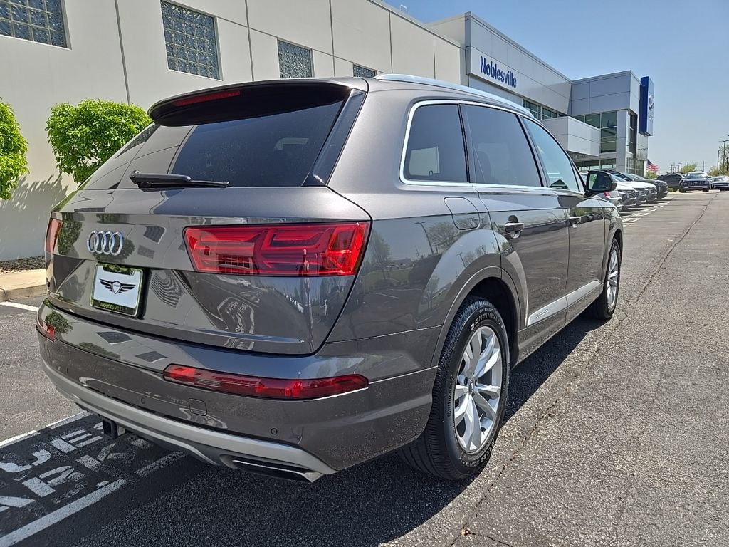 2019 Audi Q7 Premium 4