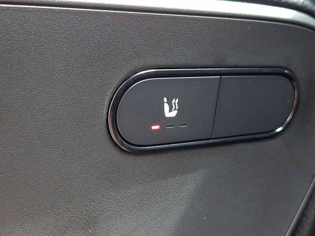 Thumbnail: 2025 Mercedes-Benz Sprinter - 15