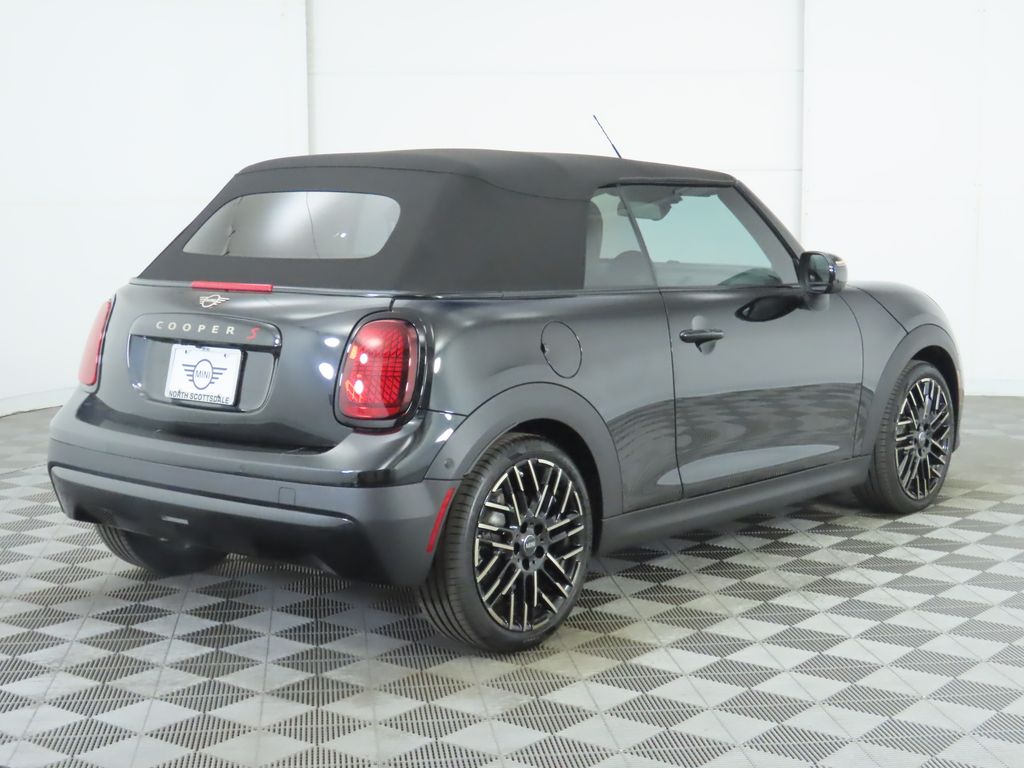 Thumbnail: 2025 MINI Cooper Convertible - 13