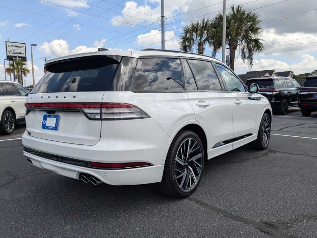 2025 Lincoln Aviator Black Label