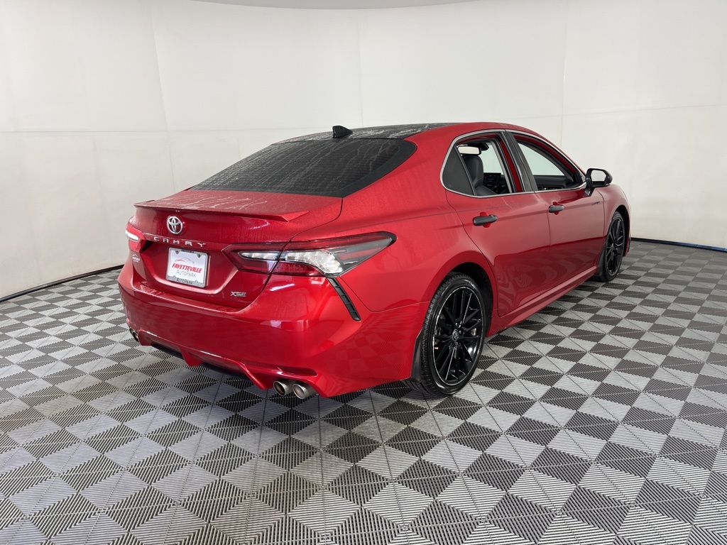 Thumbnail: 2021 Toyota Camry - 14
