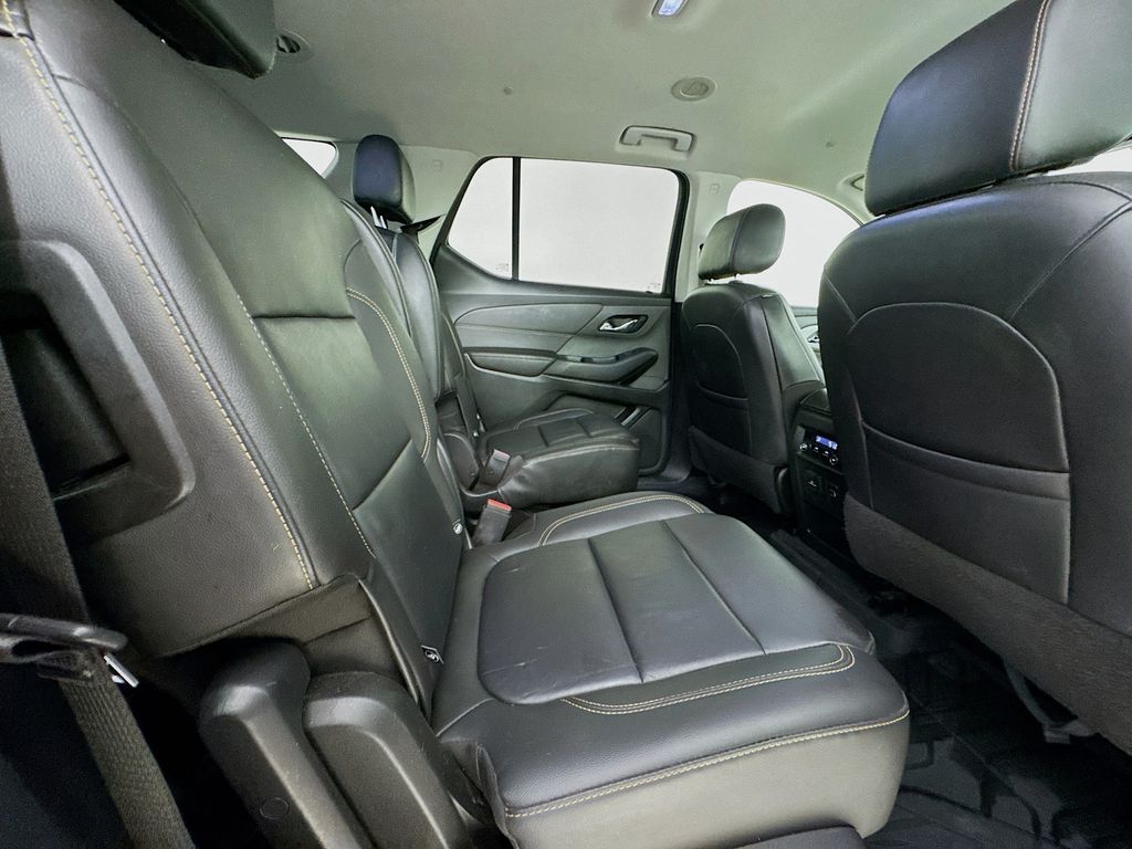 Used Car 2020 Chevrolet Traverse  Rs For Sale Under $25,000 In Austin, Texas