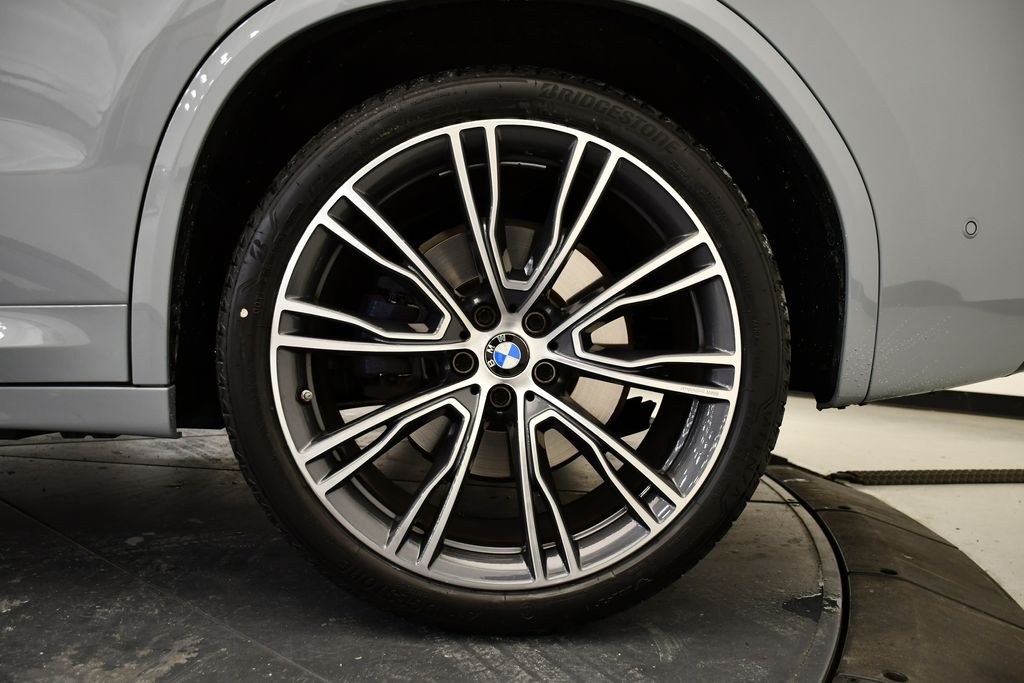 Thumbnail: 2023 BMW X3 - 14