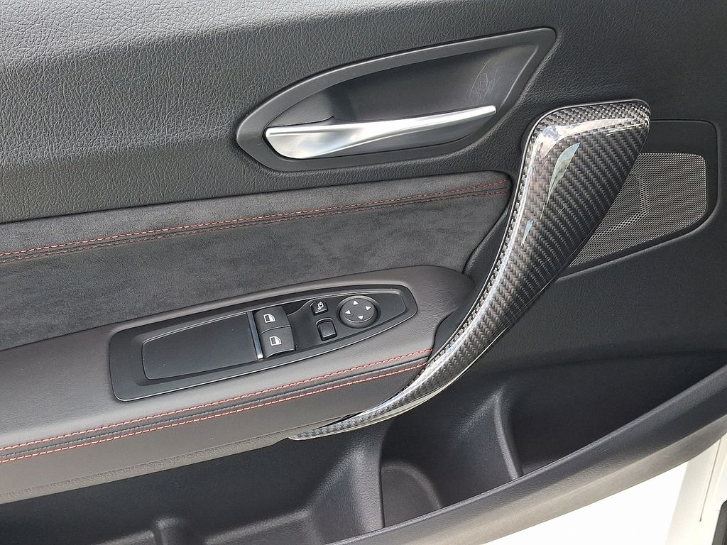 Thumbnail: 2020 BMW M2 - 11