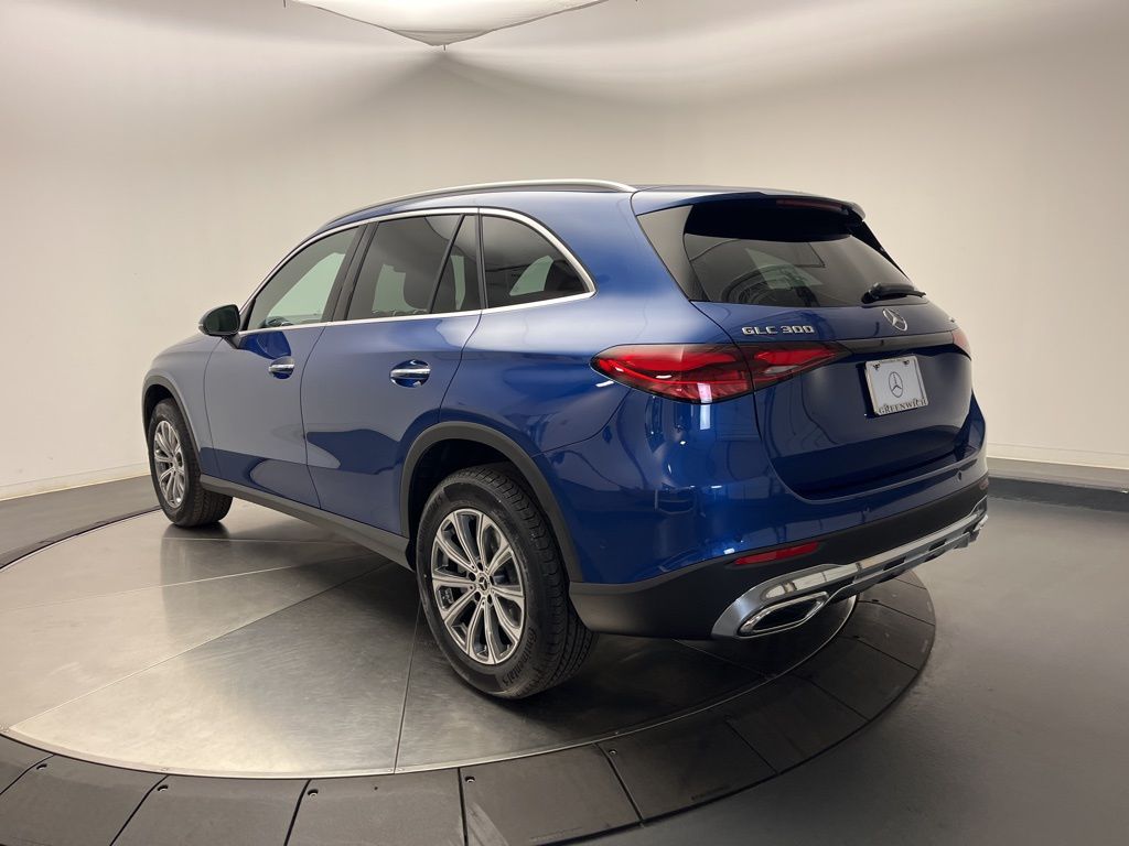 Thumbnail: 2026 Mercedes-Benz GLC - 5