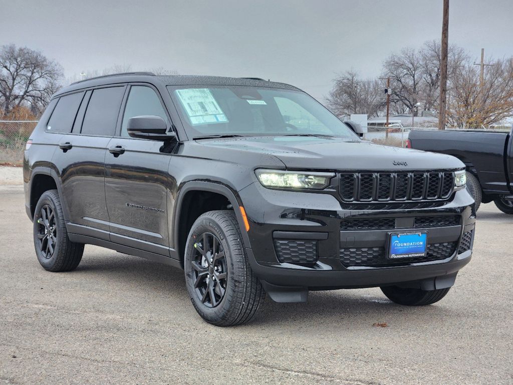 2025 Jeep Grand Cherokee L Altitude X 2