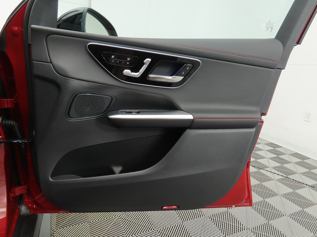 Thumbnail: 2026 Mercedes-Benz GLC - 26