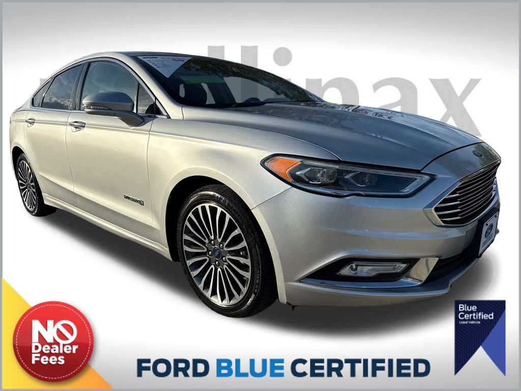 2017 Ford Fusion Hybrid Titanium's photo