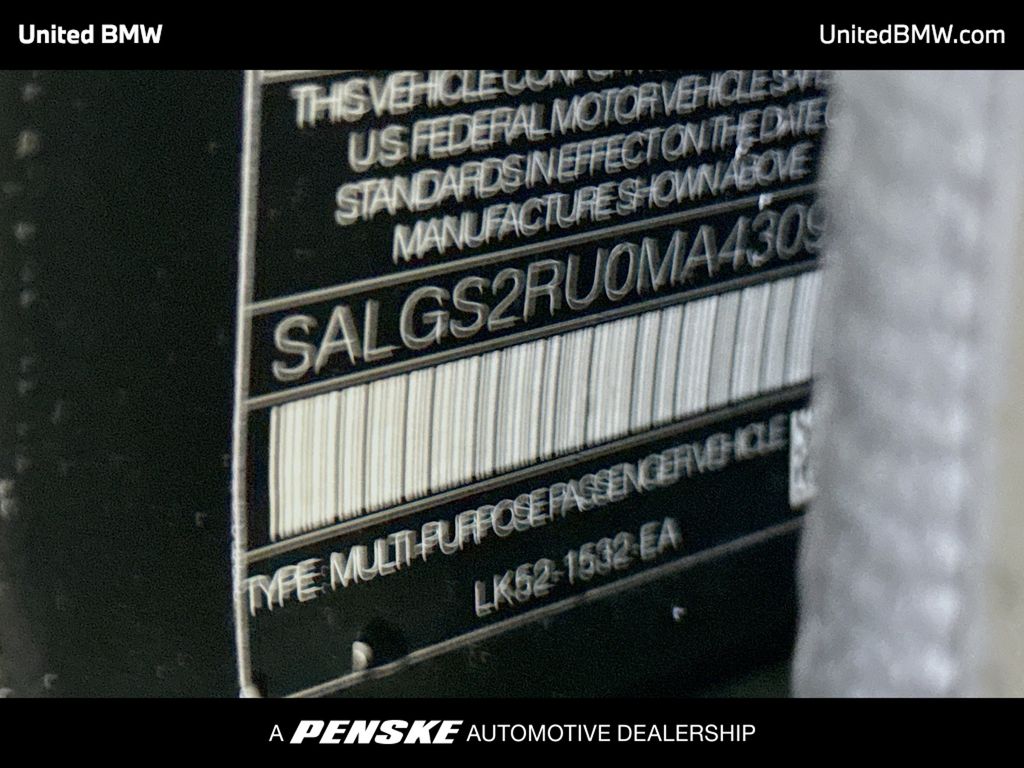 Thumbnail: 2021 Land Rover Range Rover - 15