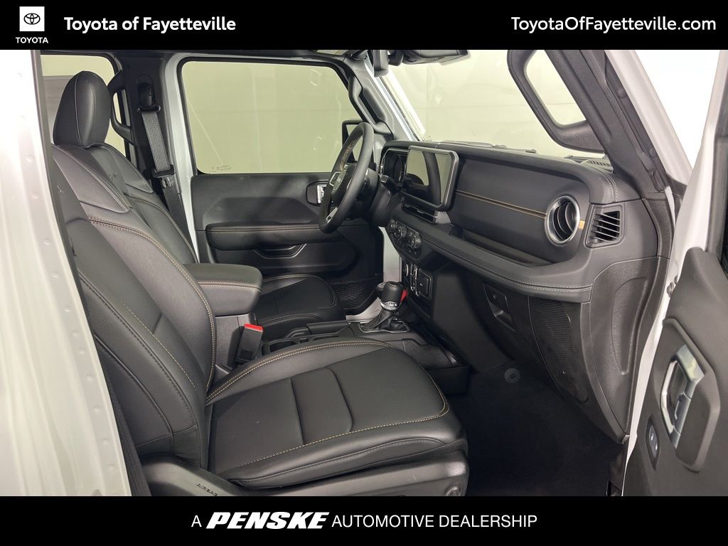 Thumbnail: 2024 Jeep Wrangler - 5