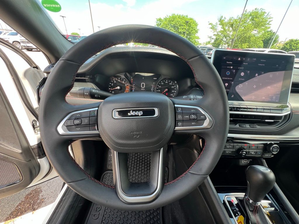 Used 2025 Jeep Compass SUV