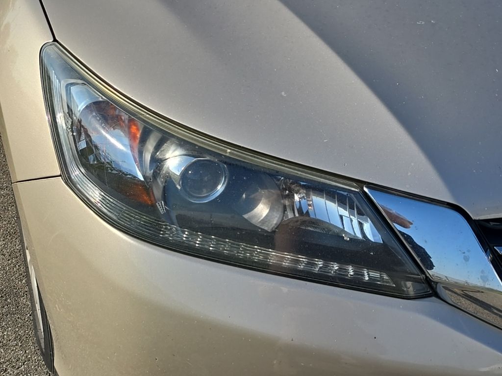 2013 Honda Accord EX-L photo 10