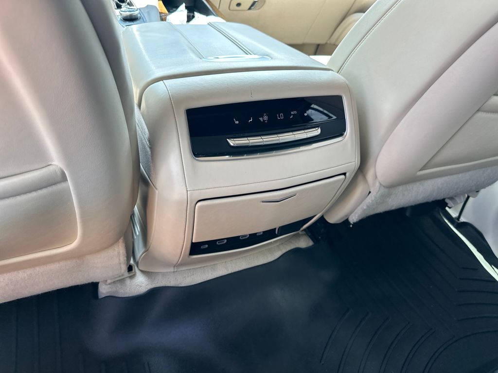 Used Car 2022 Cadillac Escalade  Sport Platinum For Sale Under $70,000 In Austin, Texas