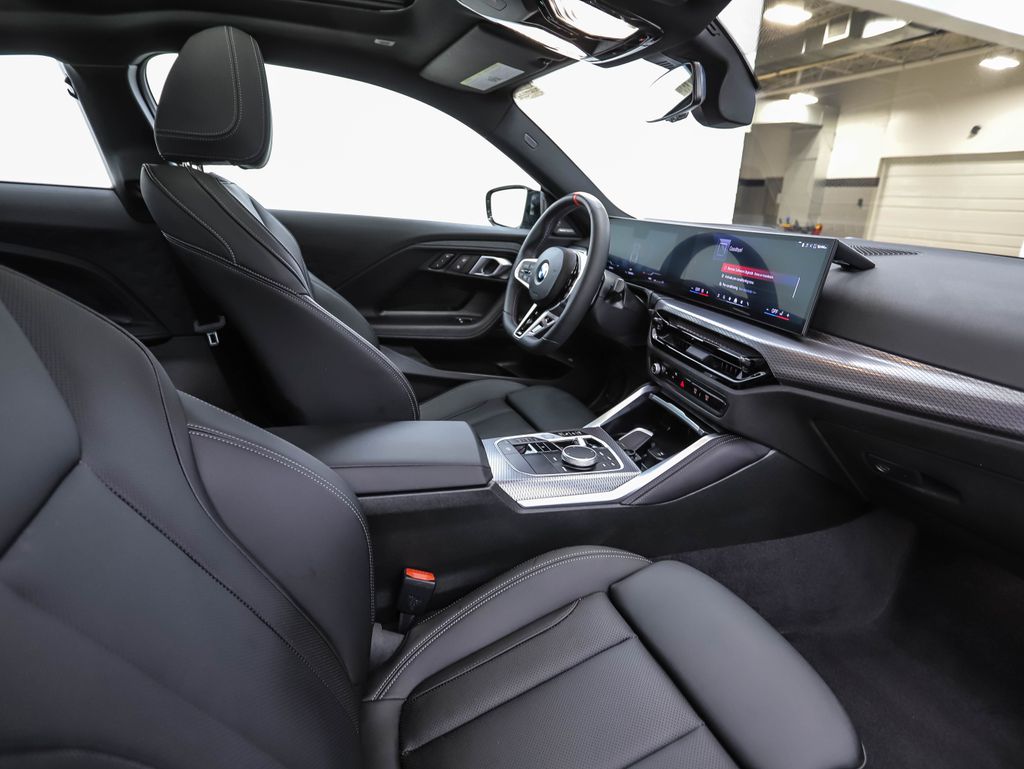 Thumbnail: 2025 BMW 2 Series - 24