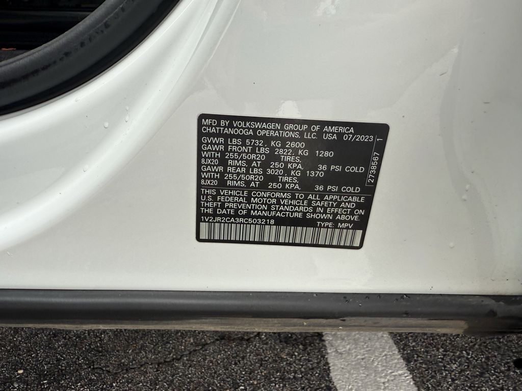 2024 Volkswagen Atlas 2.0T SE w/Technology White at DeMontrond Gulf Freeway