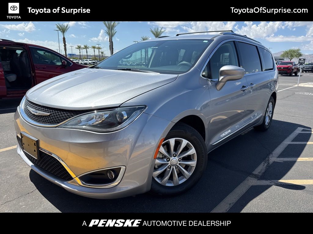 2019 Chrysler Pacifica Touring L -
                  Surprise, AZ