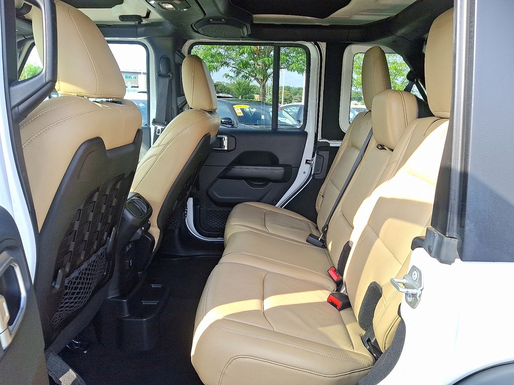Thumbnail: 2018 Jeep Wrangler - 10