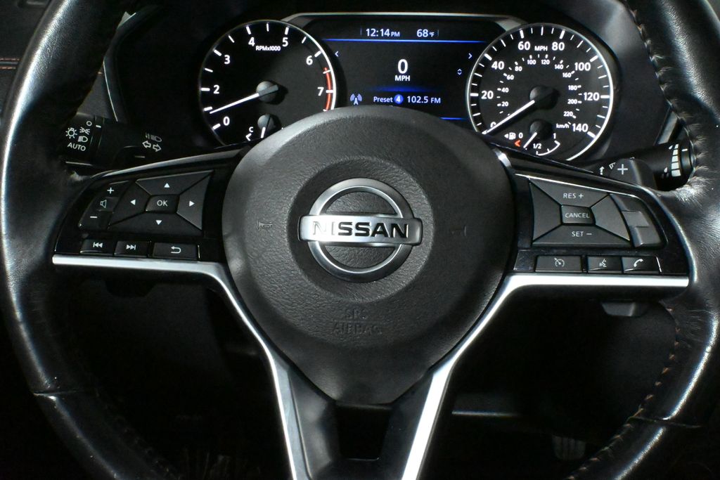 Thumbnail: 2019 Nissan Altima - 19