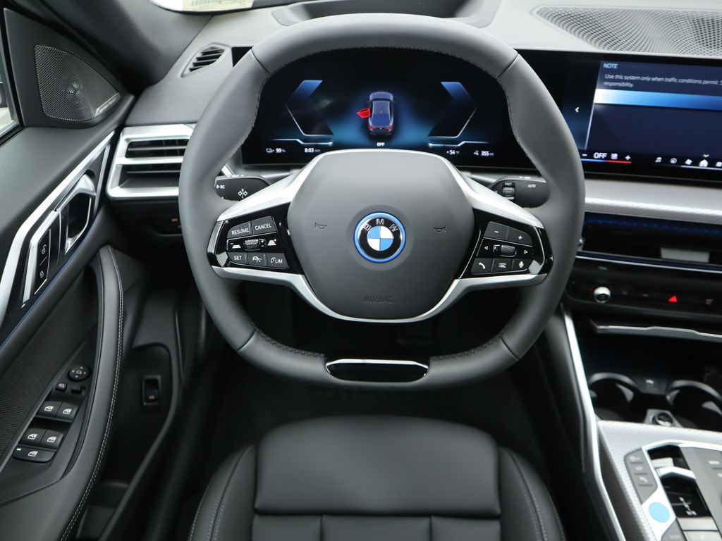 2025 BMW i4 eDrive40 10