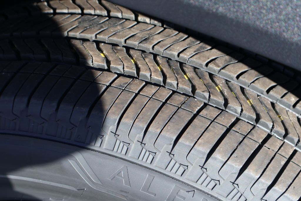 Thumbnail: 2026 Chevrolet Traverse - 12