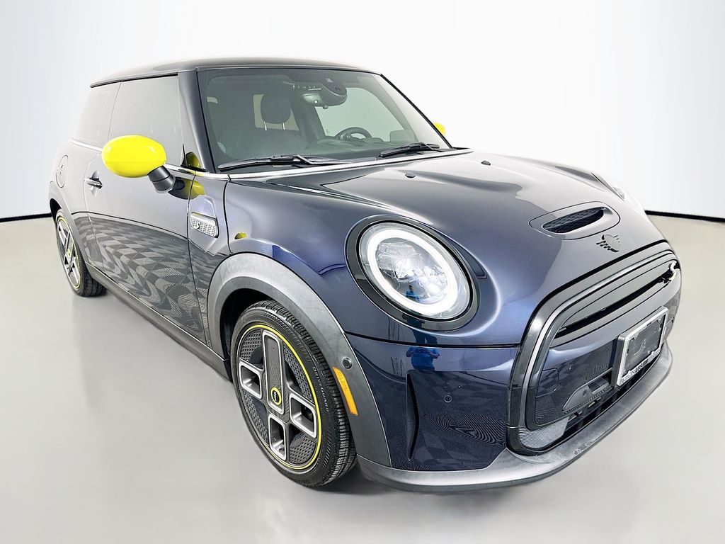 Thumbnail: 2022 MINI Cooper - 3