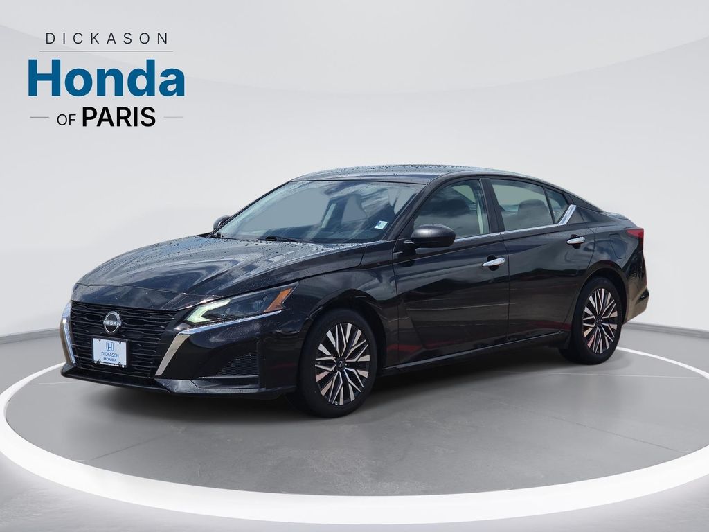 2025 Nissan Altima 2.5 SV FWD