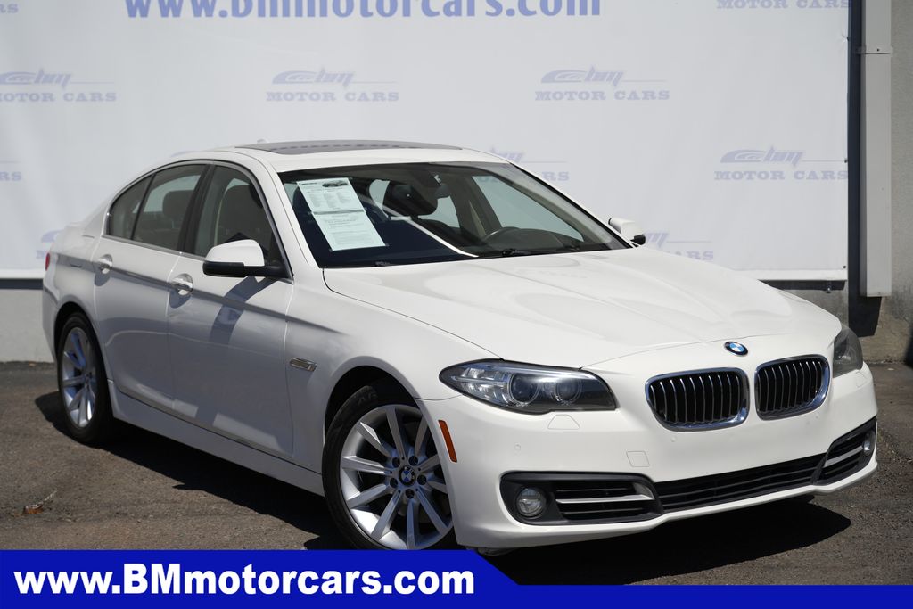 Alpine White 2015 BMW 5 Series 535i xDrive Sedan AWD Sedan All-Wheel Drive 8-Speed Automatic