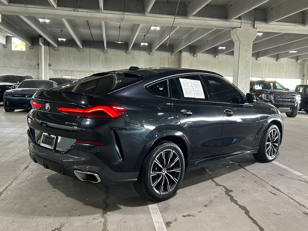 Used 2024 Black Sapphire Metallic BMW xDrive40i image 5