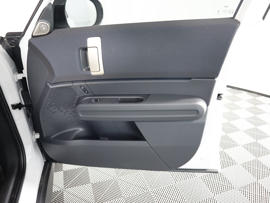 Thumbnail: 2025 MINI Cooper Countryman - 25