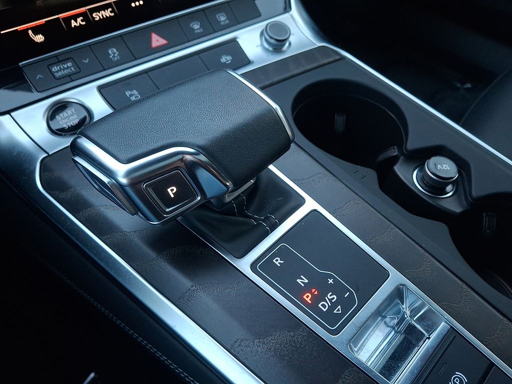Thumbnail: 2023 Audi A6 - 15