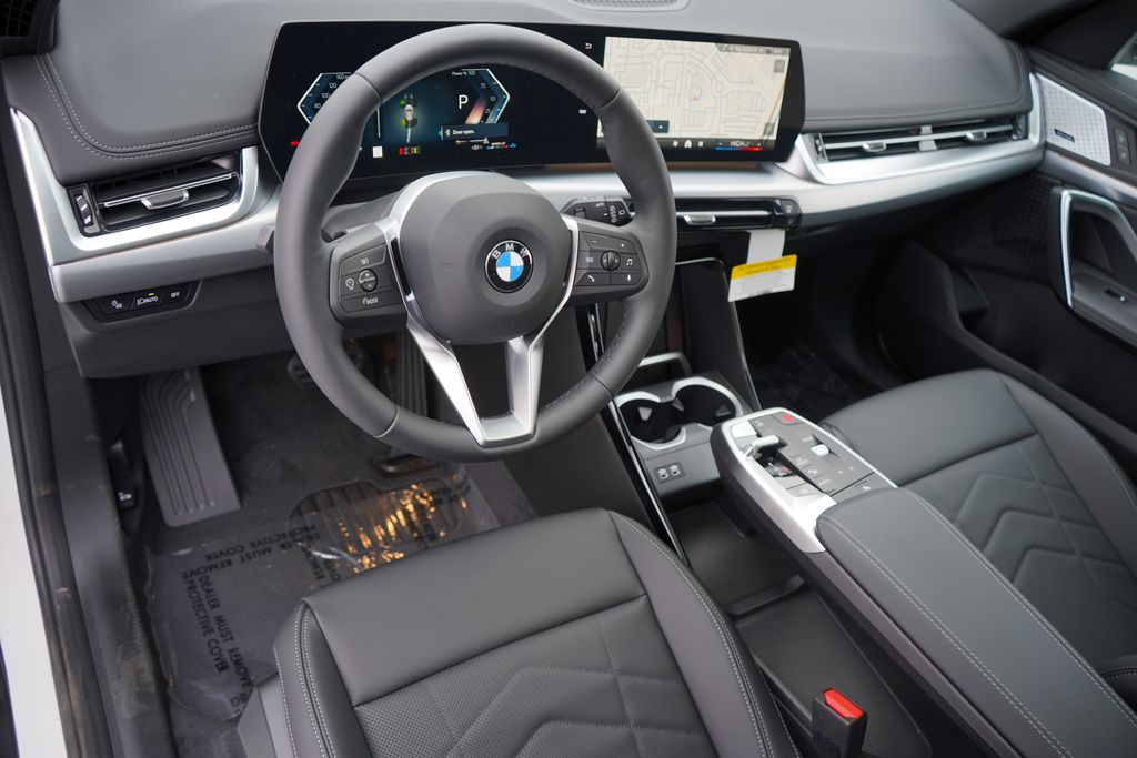 2025 BMW X1 xDrive28i 11