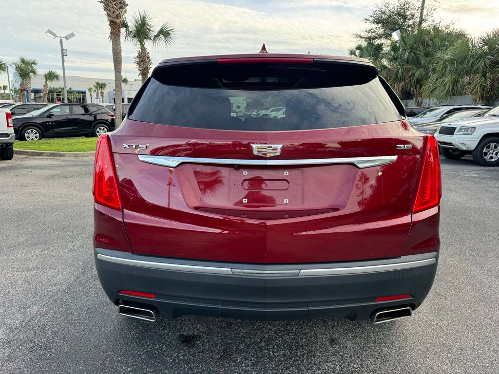 2018 Cadillac XT5 Luxury 7