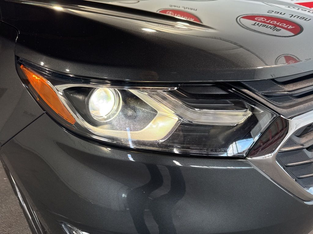 Thumbnail: 2020 Chevrolet Equinox - 11